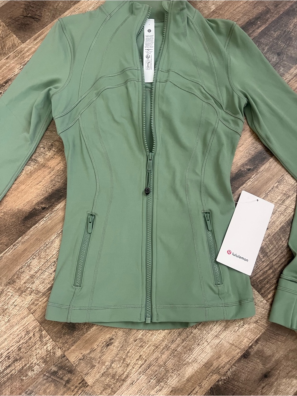lululemon athletica Desert Green Full-Zip Define Jacket Nulu - Picture 2 of 13